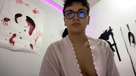 lyan onlyfans n linda online show from February 9, 5:43 pm