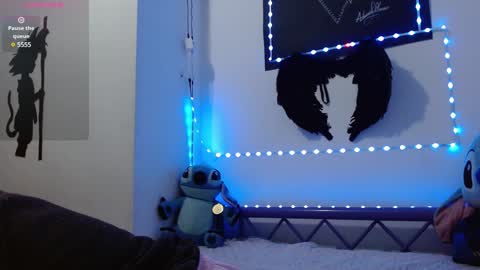 lyan onlyfans n linda online show from December 10, 2:17 pm