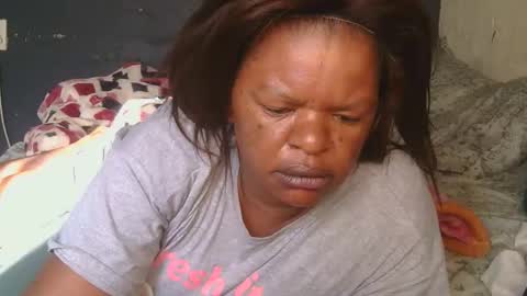 conny online show from December 16, 5:25 am