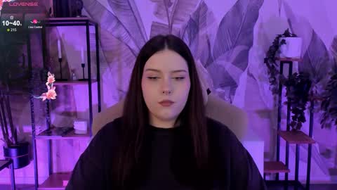 little girl who is always right or Coraline online show from November 7, 9:12 am