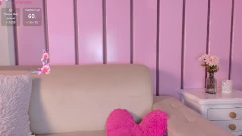 coralvega online show from May 21, 12:22 pm