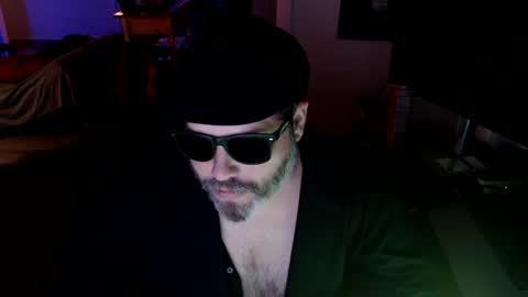 cornelious_ruckous online show from September 26, 3:14 am