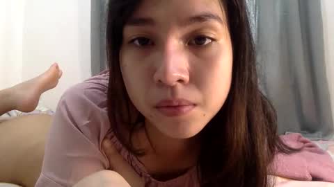 Liz Gwyneth Charlota online show from June 1, 2:46 am