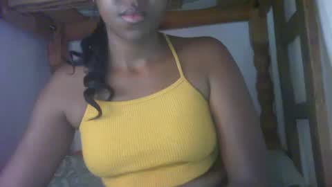 couleur_vanille online show from January 30, 7:29 am