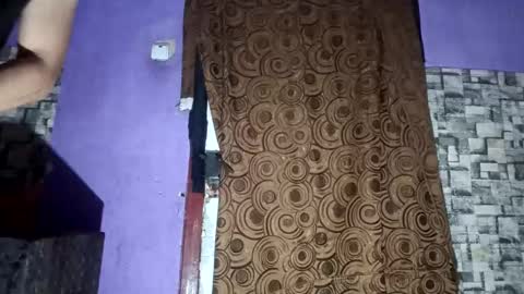 couple1622 online show from December 21, 4:57 pm