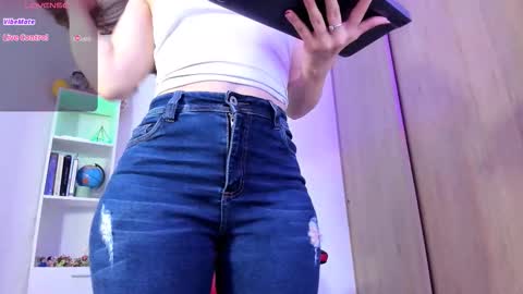 Kay online show from October 16, 10:48 am