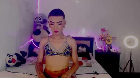 ALEXA  KIM online show from September 15, 2:13 am