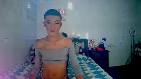 ALEXA  KIM online show from November 5, 8:11 pm