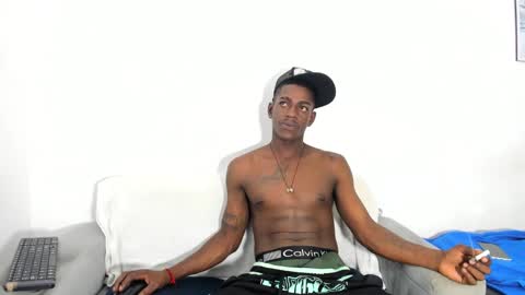 Snapshot of coupleblack_24 chatting on September 9, 12:54 am coupleblack_24 online show from September 9, 12:54 am
