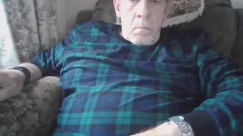 courieral1 online show from October 11, 7:57 am