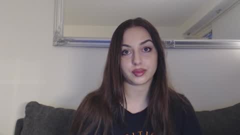 Snapshot of courtney_lux chatting on December 17, 2:55 pm Courtney online show from December 17, 2:55 pm