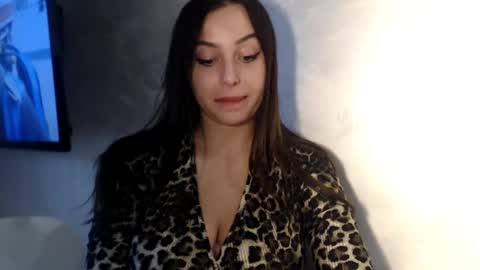 Courtney online show from October 9, 2:22 pm