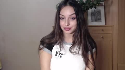 Snapshot of courtney_lux chatting on January 14, 6:38 pm Courtney online show from January 14, 6:38 pm