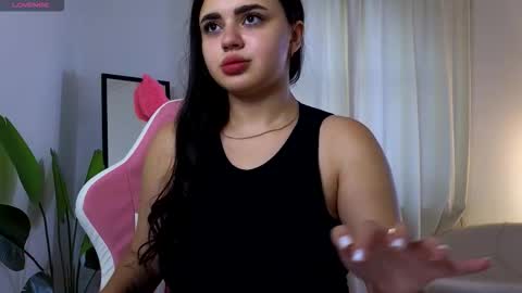 Courtney online show from October 27, 1:11 pm