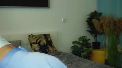 Snapshot of coventinaashfield chatting on March 11, 1:56 pm Yui online show from March 11, 1:56 pm