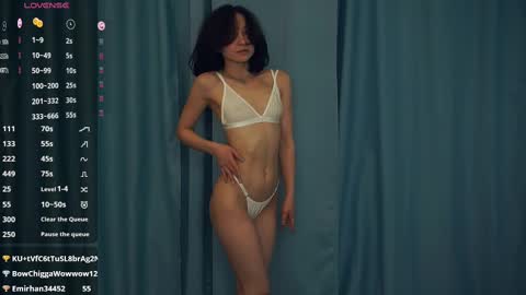 Snapshot of coventinaashfield chatting on February 25, 1:43 pm Yui online show from February 25, 1:43 pm
