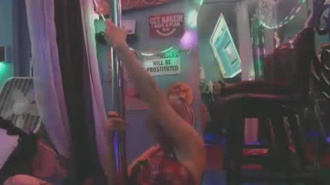 cpl4morethan1 online show from October 10, 10:54 am