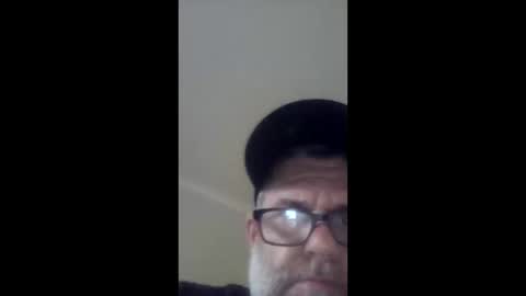 Snapshot of crackerboss chatting on October 6, 7:48 am crackerboss online show from October 6, 7:48 am