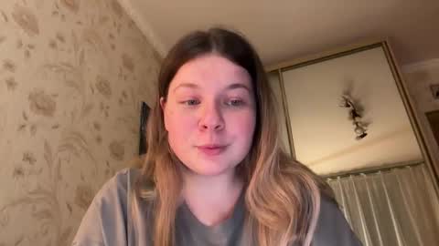 Elise online show from October 19, 11:09 pm