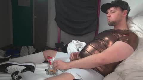 Snapshot of cravingboy chatting on January 31, 4:59 pm robin online show from January 31, 4:59 pm