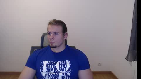 crazyangel8 online show from December 19, 8:02 pm