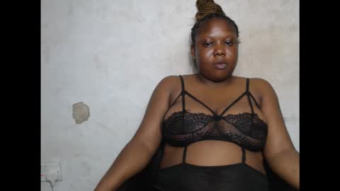 crazyslut17 online show from October 11, 9:51 pm