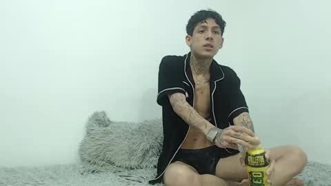  CAMILA Y SEBASTIAN online show from September 12, 6:48 am
