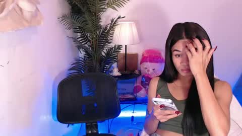 creamy_drake online show from December 9, 8:12 pm