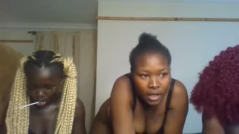 creamy_pie1 online show from February 19, 11:42 am