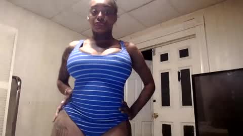 CreamyExotica online show from September 15, 5:58 pm