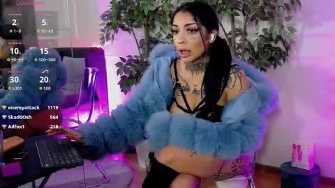 Sophie online show from November 15, 7:54 am