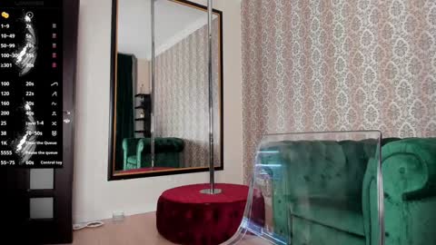 Sophie online show from January 8, 7:24 am