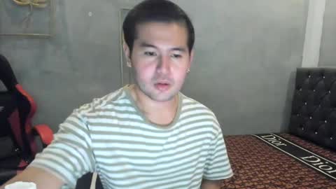 BareCreamyCum online show from December 7, 2:30 pm