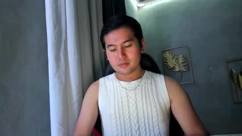 BareCreamyCum online show from January 5, 12:21 pm