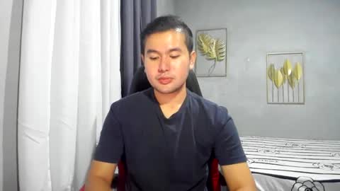 BareCreamyCum online show from February 10, 11:25 am