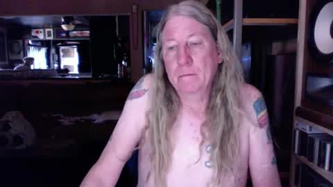 CrimsonCheeksNM online show from January 5, 9:03 pm