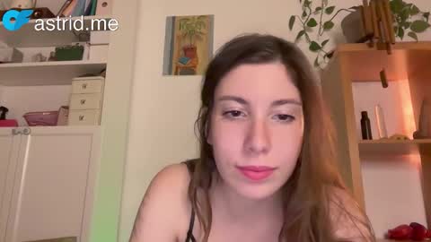 Astrid online show from October 7, 8:49 pm