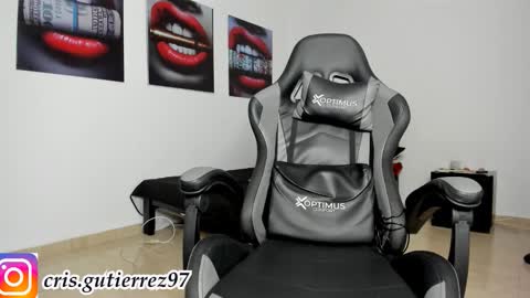 Cris Gutierrez online show from October 3, 9:34 pm