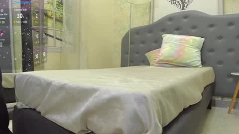 crissh 1 online show from January 25, 12:17 am