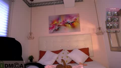 Snapshot of cristal__adams chatting on February 7, 1:22 pm cristal__adams online show from February 7, 1:22 pm