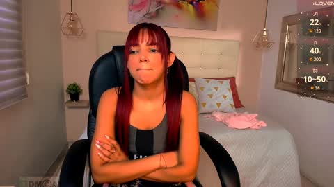 Snapshot of cristal__adams chatting on February 6, 12:48 pm cristal__adams online show from February 6, 12:48 pm
