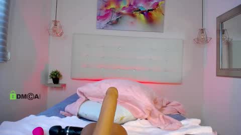 Snapshot of cristal__adams chatting on February 10, 4:58 pm cristal__adams online show from February 10, 4:58 pm