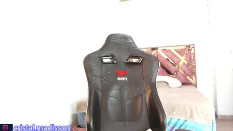 cristal madissonn online show from March 5, 10:41 pm