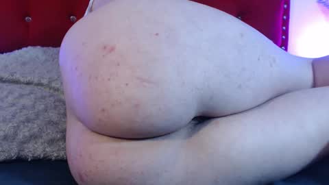 CristalAdams online show from March 4, 10:49 pm