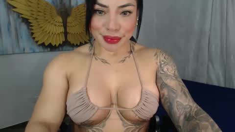 Natalie                      online show from November 8, 4:04 am