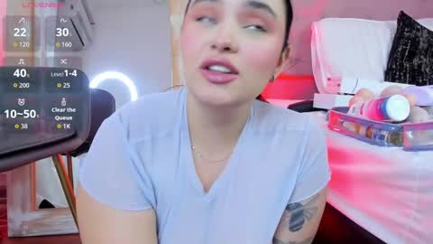 Cristal Cute  online show from September 13, 12:07 pm