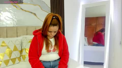 cristal walker online show from January 13, 10:34 am