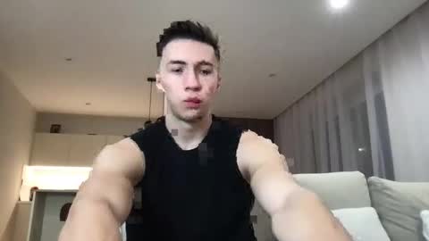 CristianoHailey online show from February 5, 7:53 pm