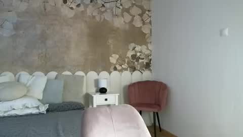 CristianoHailey online show from March 19, 8:31 am