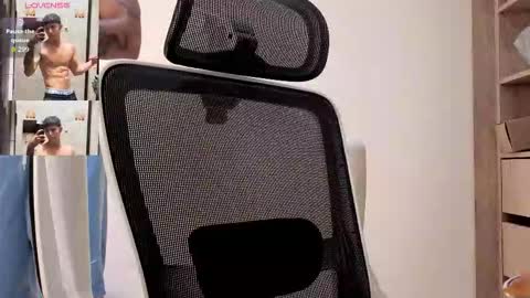 cristopher23  online show from October 21, 2:54 pm